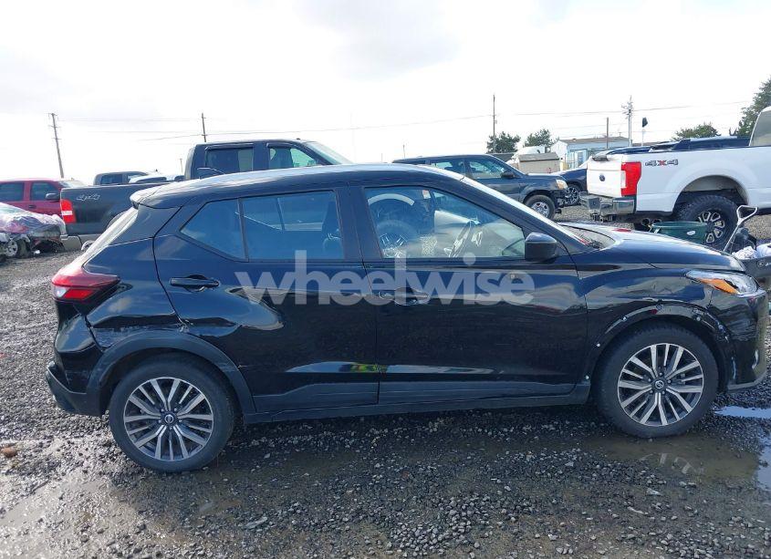 Photo 6 of 2021 Nissan Kicks SV XTRONIC CVT (VIN 3N1CP5CV6ML505923)