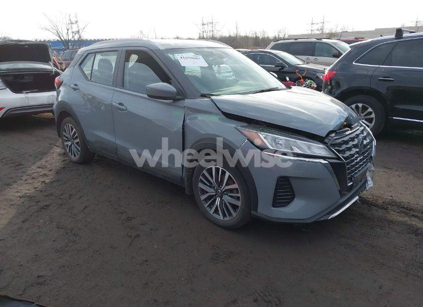 2021 Nissan Kicks SV XTRONIC CVT (VIN 3N1CP5CV6ML529185) main photo