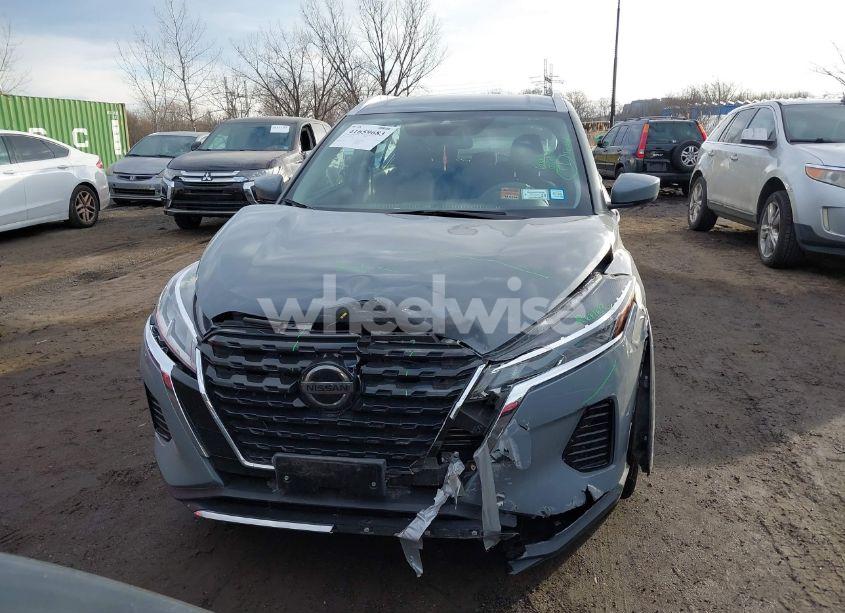 Photo 12 of 2021 Nissan Kicks SV XTRONIC CVT (VIN 3N1CP5CV6ML529185)