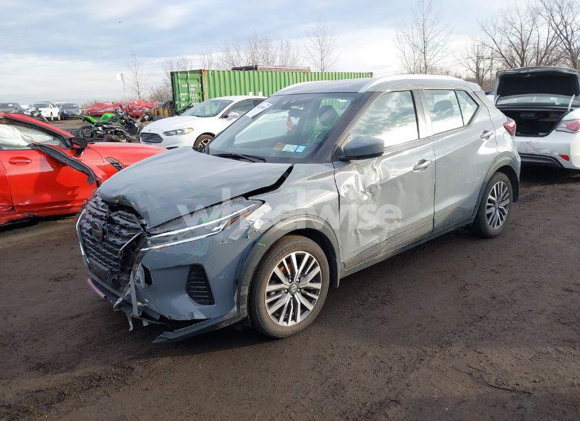 Photo 2 of 2021 Nissan Kicks SV XTRONIC CVT (VIN 3N1CP5CV6ML529185)