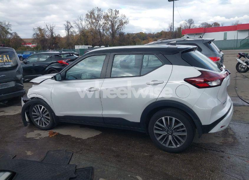 Photo 14 of 2021 Nissan Kicks SV (VIN 3N1CP5CV6ML564518)