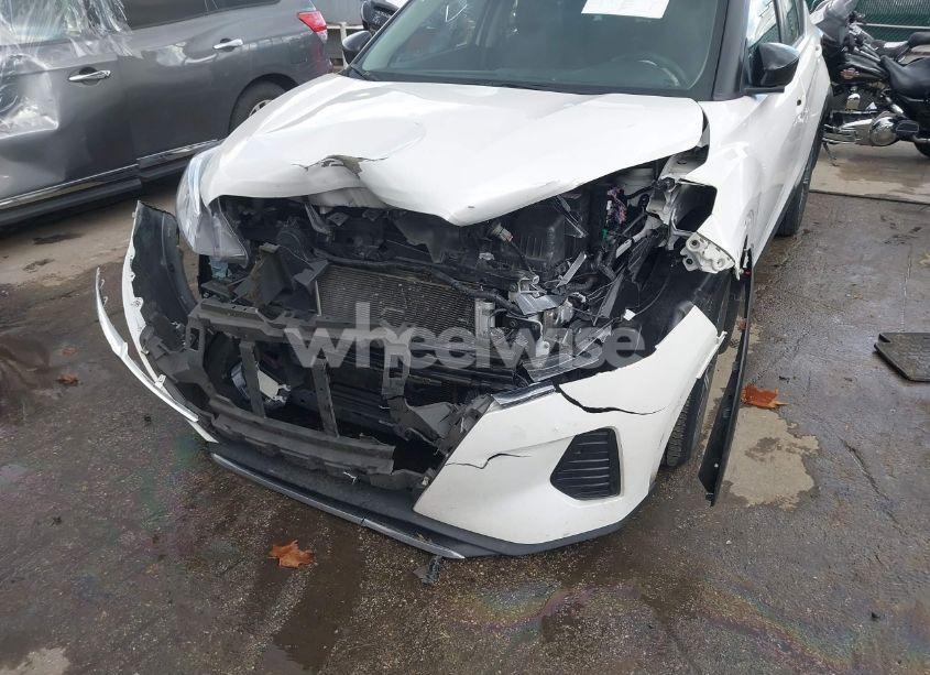 Photo 17 of 2021 Nissan Kicks SV (VIN 3N1CP5CV6ML564518)