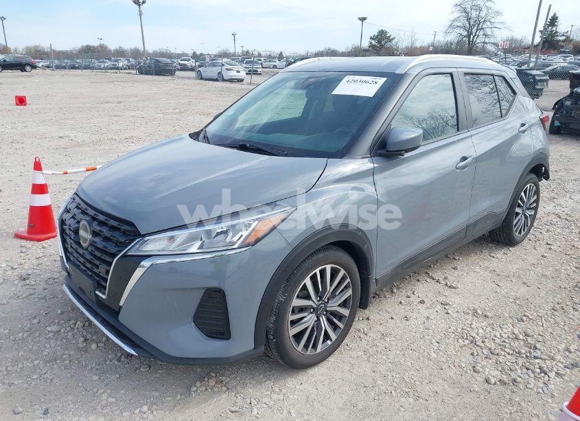 Photo 2 of 2022 Nissan Kicks SV XTRONIC CVT (VIN 3N1CP5CV6NL520147)