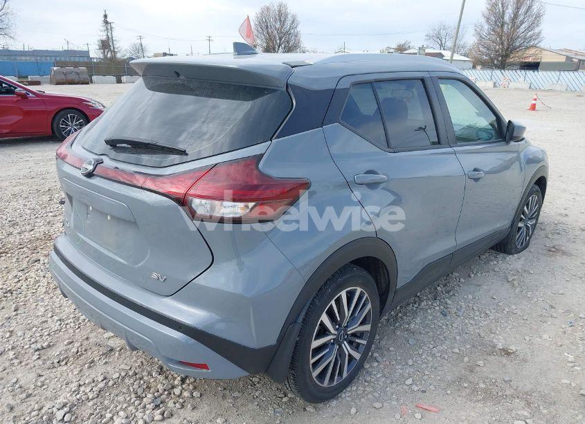 Photo 4 of 2022 Nissan Kicks SV XTRONIC CVT (VIN 3N1CP5CV6NL520147)