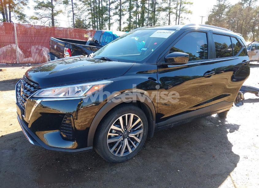 Photo 2 of 2023 Nissan Kicks SV XTRONIC CVT (VIN 3N1CP5CV6PL467713)