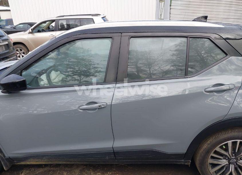 Photo 14 of 2023 Nissan Kicks SV XTRONIC CVT (VIN 3N1CP5CV6PL500354)