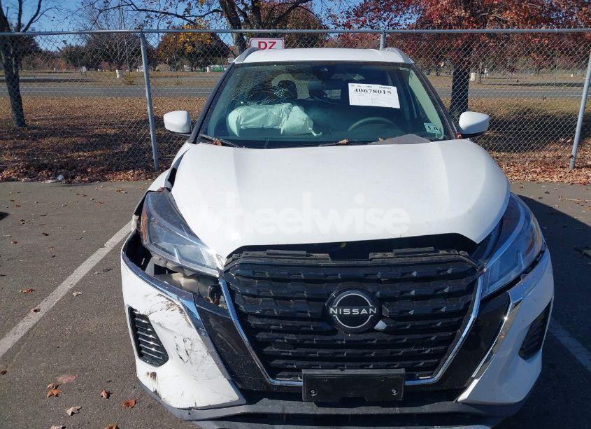 Photo 12 of 2023 Nissan Kicks SV XTRONIC CVT (VIN 3N1CP5CV6PL536836)