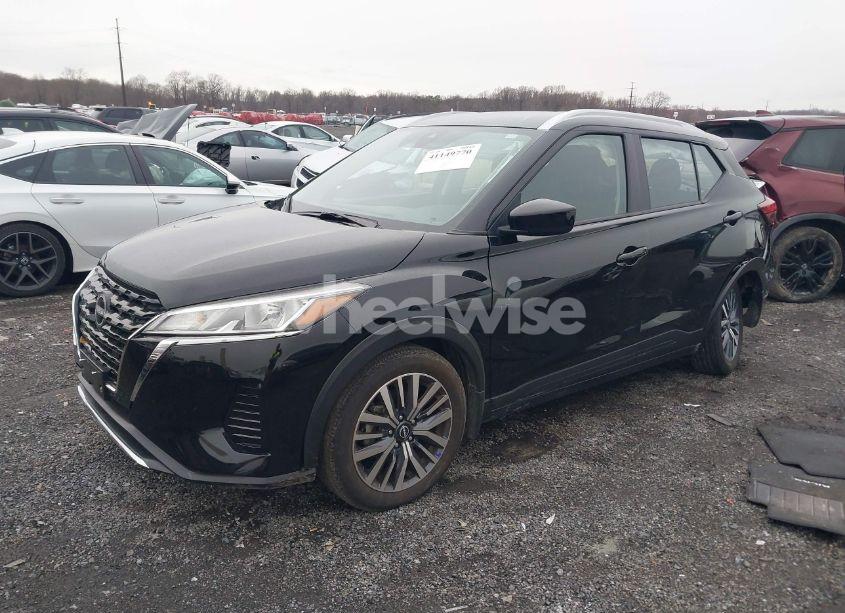 Photo 2 of 2023 Nissan Kicks SV XTRONIC CVT (VIN 3N1CP5CV6PL572073)