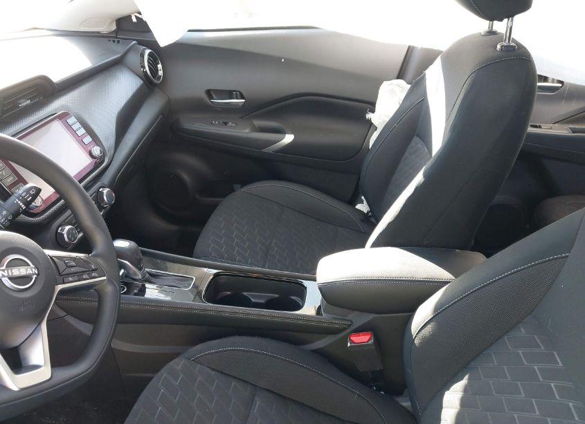 Photo 5 of 2024 Nissan Kicks SV XTRONIC CVT (VIN 3N1CP5CV6RL510191)