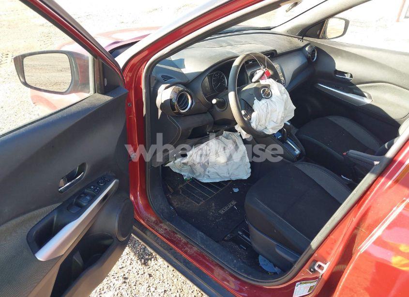 Photo 18 of 2020 Nissan Kicks SV XTRONIC CVT (VIN 3N1CP5CV7LL486250)