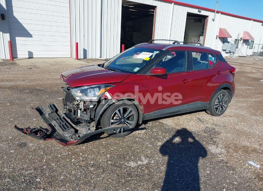 Photo 2 of 2020 Nissan Kicks SV XTRONIC CVT (VIN 3N1CP5CV7LL486250)