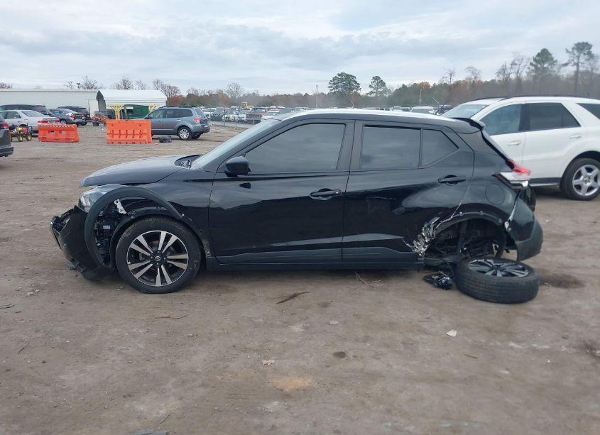 Photo 14 of 2020 Nissan Kicks SV XTRONIC CVT (VIN 3N1CP5CV7LL527010)