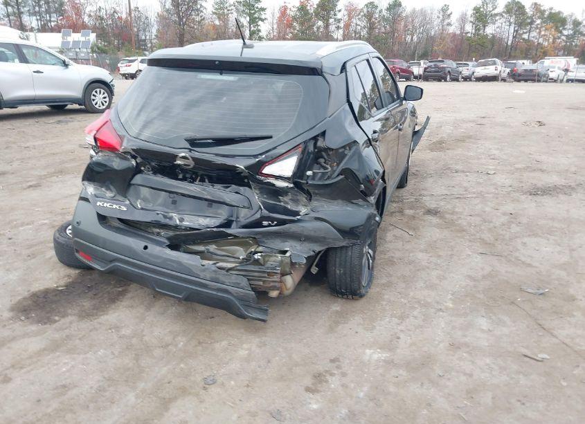 Photo 4 of 2020 Nissan Kicks SV XTRONIC CVT (VIN 3N1CP5CV7LL527010)