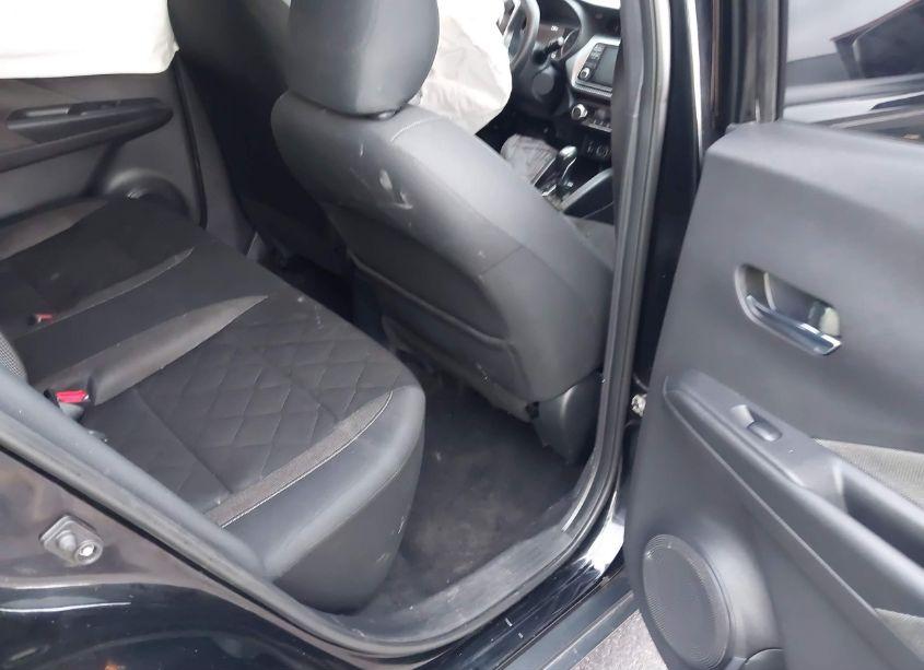 Photo 8 of 2020 Nissan Kicks SV XTRONIC CVT (VIN 3N1CP5CV7LL528254)