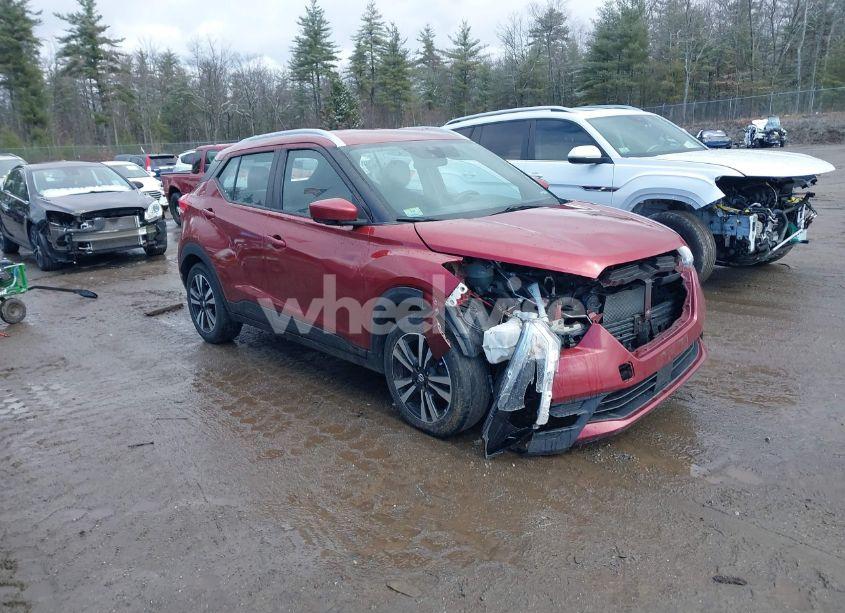 2020 Nissan Kicks SV XTRONIC CVT (VIN 3N1CP5CV7LL530246) main photo