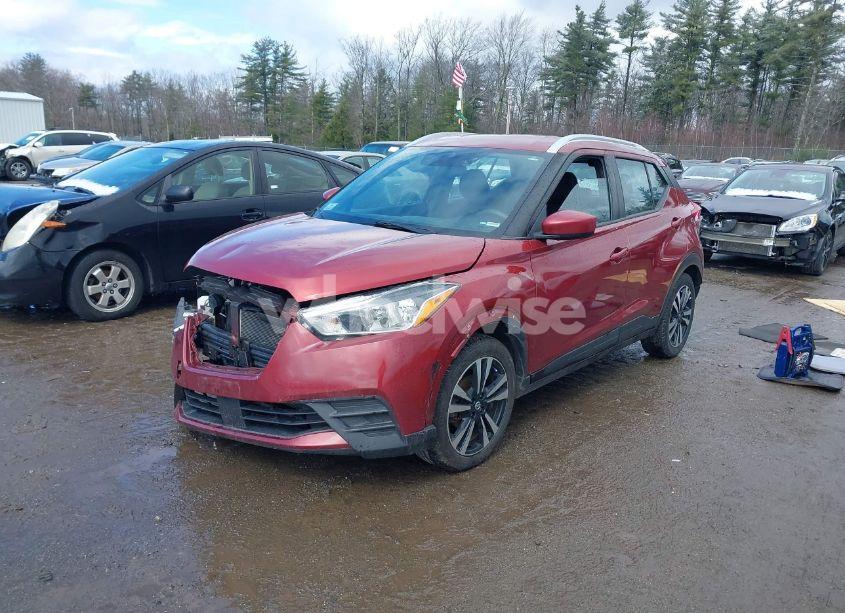 Photo 2 of 2020 Nissan Kicks SV XTRONIC CVT (VIN 3N1CP5CV7LL530246)