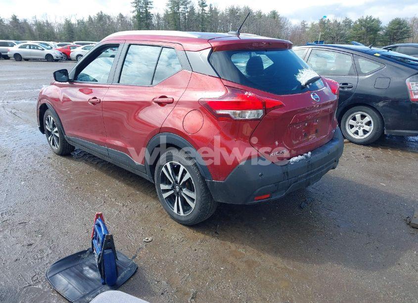 Photo 3 of 2020 Nissan Kicks SV XTRONIC CVT (VIN 3N1CP5CV7LL530246)