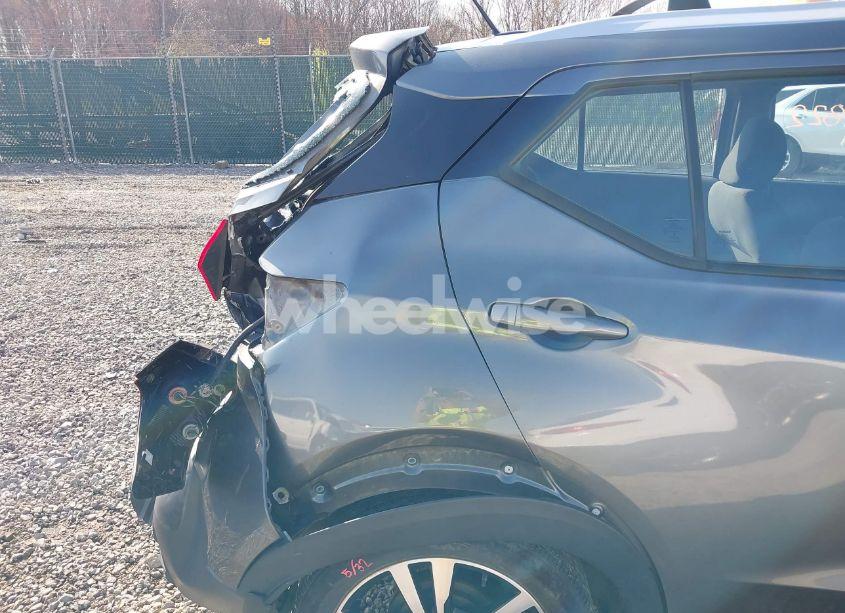 Photo 17 of 2020 Nissan Kicks SV XTRONIC CVT (VIN 3N1CP5CV7LL546690)