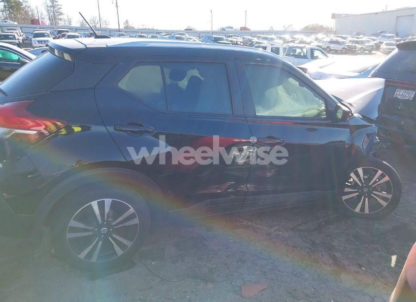 Photo 13 of 2020 Nissan Kicks SV XTRONIC CVT (VIN 3N1CP5CV7LL556796)