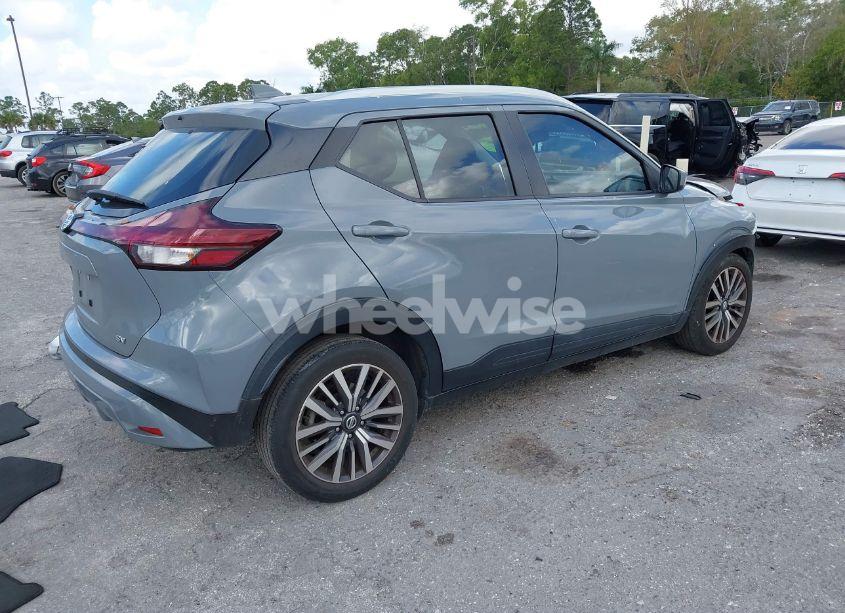 Photo 4 of 2021 Nissan Kicks SV XTRONIC CVT (VIN 3N1CP5CV7ML525730)