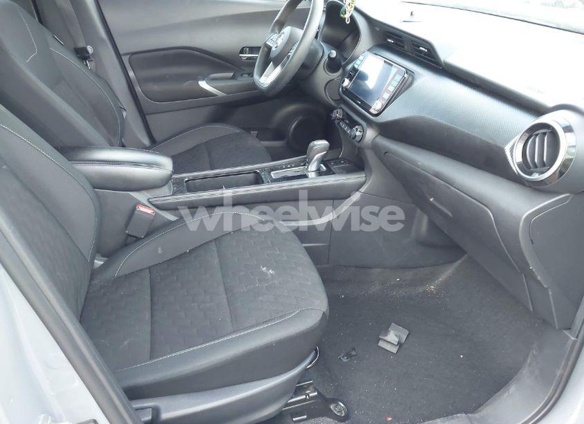 Photo 5 of 2021 Nissan Kicks SV XTRONIC CVT (VIN 3N1CP5CV7ML525730)