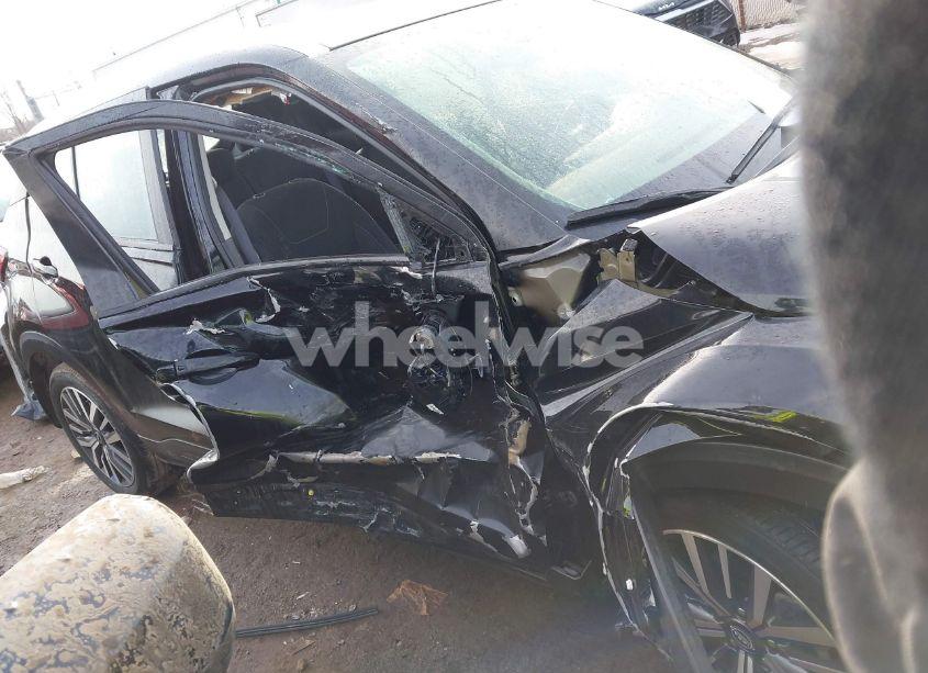 Photo 12 of 2023 Nissan Kicks SV XTRONIC CVT (VIN 3N1CP5CV7PL531094)