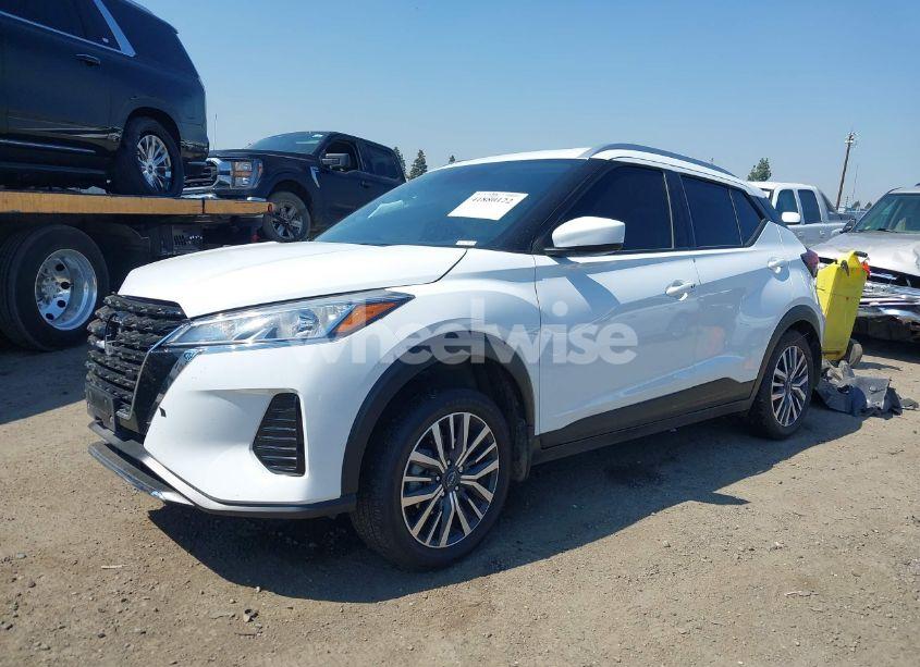 Photo 15 of 2024 Nissan Kicks SV XTRONIC CVT (VIN 3N1CP5CV7RL573977)