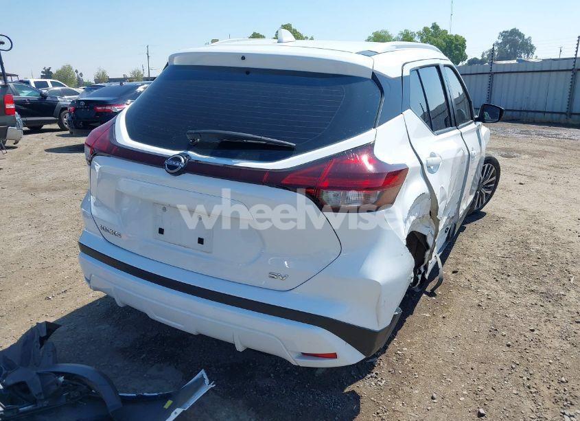 Photo 4 of 2024 Nissan Kicks SV XTRONIC CVT (VIN 3N1CP5CV7RL573977)