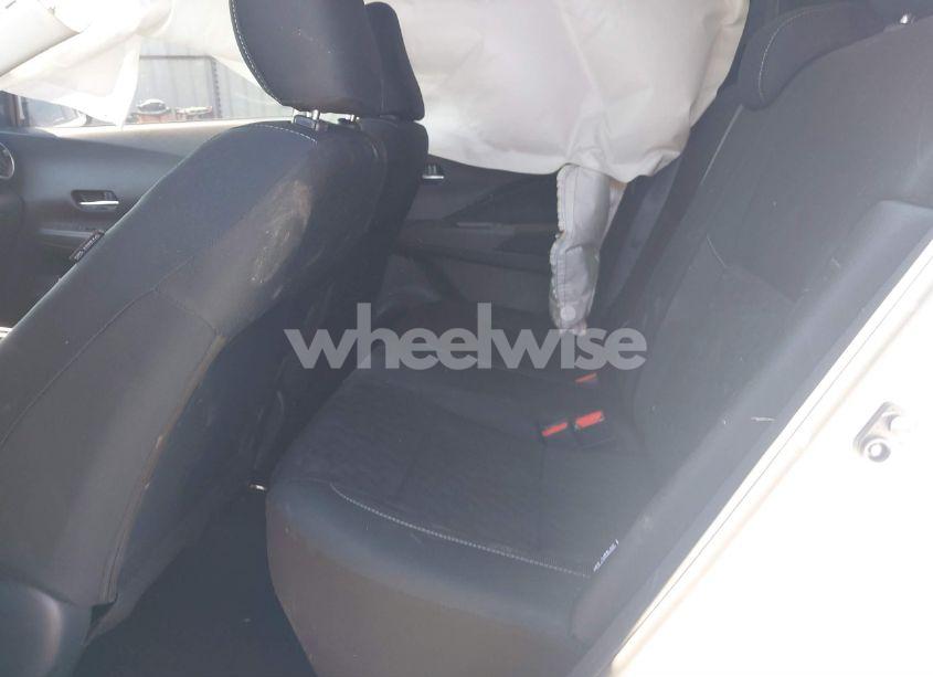 Photo 8 of 2024 Nissan Kicks SV XTRONIC CVT (VIN 3N1CP5CV7RL573977)