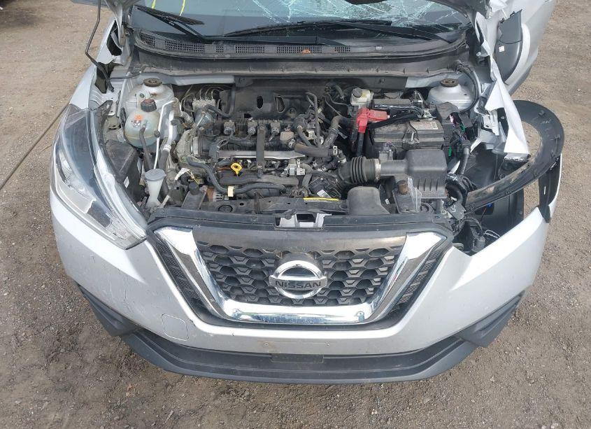 Photo 10 of 2020 Nissan Kicks SV XTRONIC CVT (VIN 3N1CP5CV8LL484071)