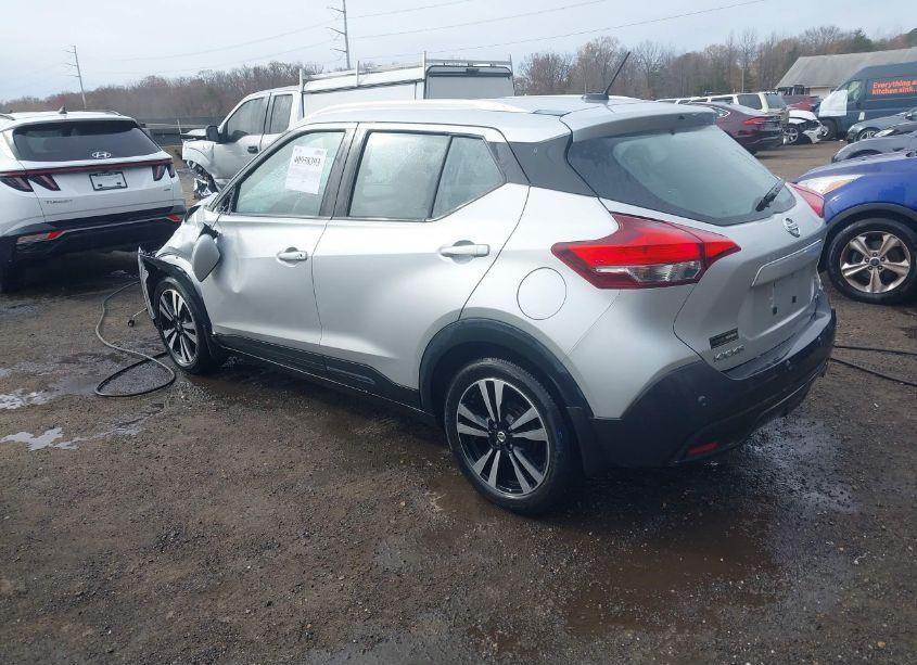 Photo 3 of 2020 Nissan Kicks SV XTRONIC CVT (VIN 3N1CP5CV8LL484071)