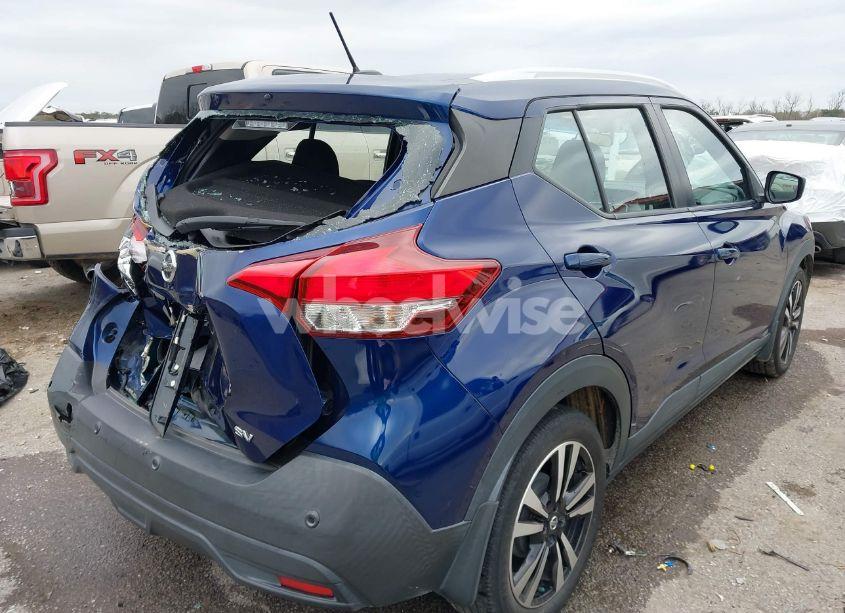 Photo 4 of 2020 Nissan Kicks SV XTRONIC CVT (VIN 3N1CP5CV8LL555639)