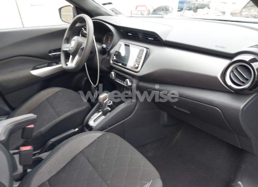 Photo 5 of 2020 Nissan Kicks SV XTRONIC CVT (VIN 3N1CP5CV8LL555639)