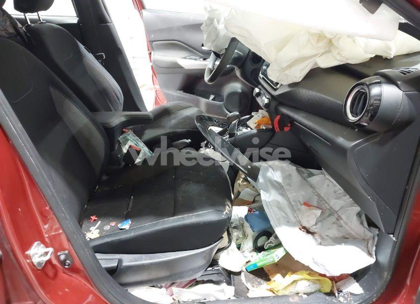 Photo 5 of 2020 Nissan Kicks SV XTRONIC CVT (VIN 3N1CP5CV8LL561098)