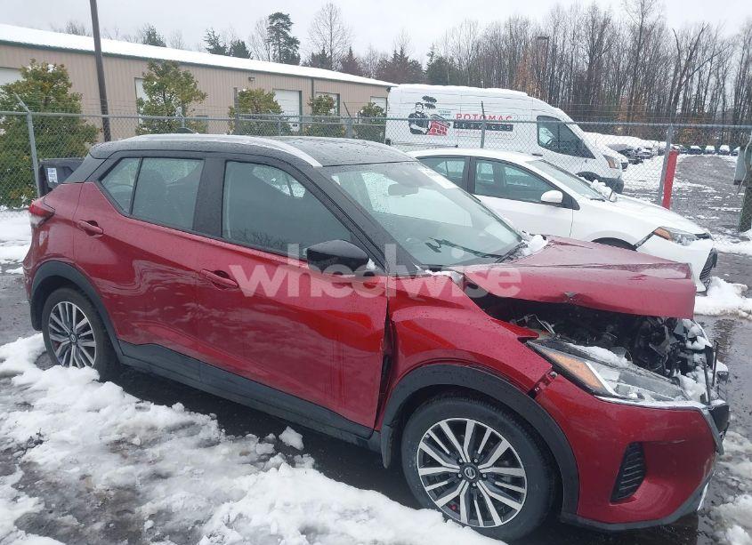 2021 Nissan Kicks SV XTRONIC CVT (VIN 3N1CP5CV8ML517653) main photo