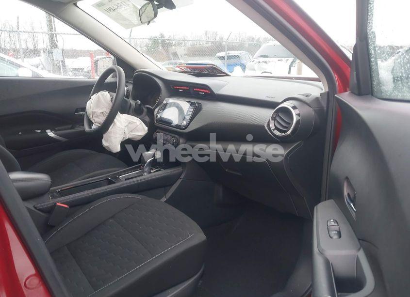 Photo 5 of 2021 Nissan Kicks SV XTRONIC CVT (VIN 3N1CP5CV8ML517653)
