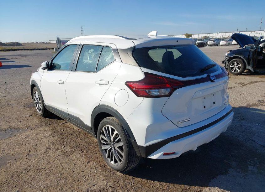 Photo 3 of 2021 Nissan Kicks SV (VIN 3N1CP5CV8ML534064)