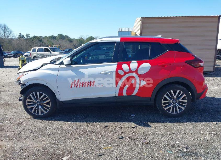 Photo 15 of 2022 Nissan Kicks SV XTRONIC CVT (VIN 3N1CP5CV8NL483151)