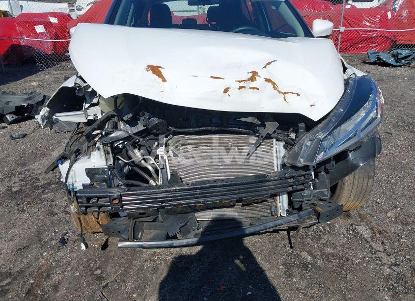 Photo 6 of 2022 Nissan Kicks SV XTRONIC CVT (VIN 3N1CP5CV8NL483151)