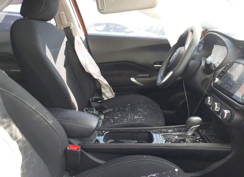 Photo 5 of 2023 Nissan Kicks SV XTRONIC CVT (VIN 3N1CP5CV8PL499823)