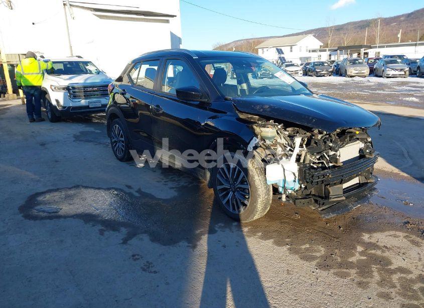 2023 Nissan Kicks SV XTRONIC CVT (VIN 3N1CP5CV8PL540760) main photo