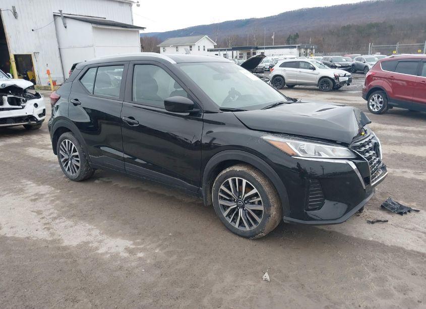 2023 Nissan Kicks SV XTRONIC CVT (VIN 3N1CP5CV8PL560099) main photo