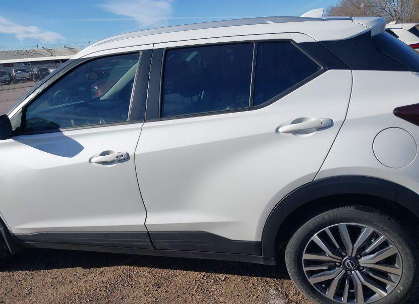 Photo 14 of 2024 Nissan Kicks SV XTRONIC CVT (VIN 3N1CP5CV8RL475122)