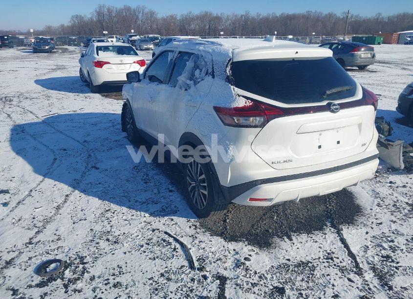 Photo 3 of 2024 Nissan Kicks SV XTRONIC CVT (VIN 3N1CP5CV8RL483513)