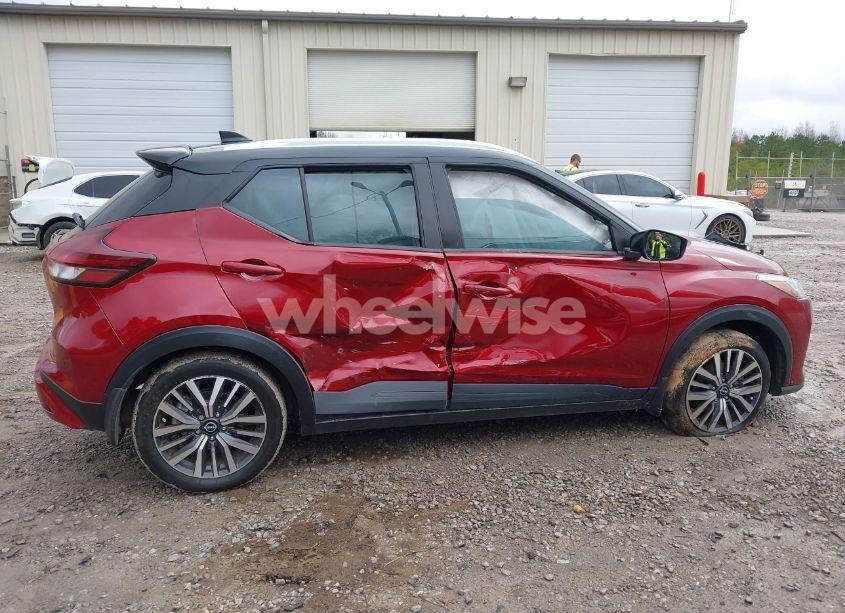 Photo 13 of 2024 Nissan Kicks SV XTRONIC CVT (VIN 3N1CP5CV8RL504540)