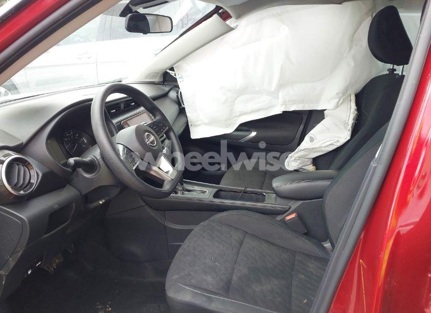 Photo 5 of 2024 Nissan Kicks SV XTRONIC CVT (VIN 3N1CP5CV8RL504540)