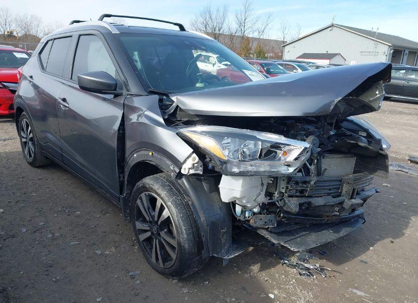 2020 Nissan Kicks SV XTRONIC CVT (VIN 3N1CP5CV9LL509687) main photo