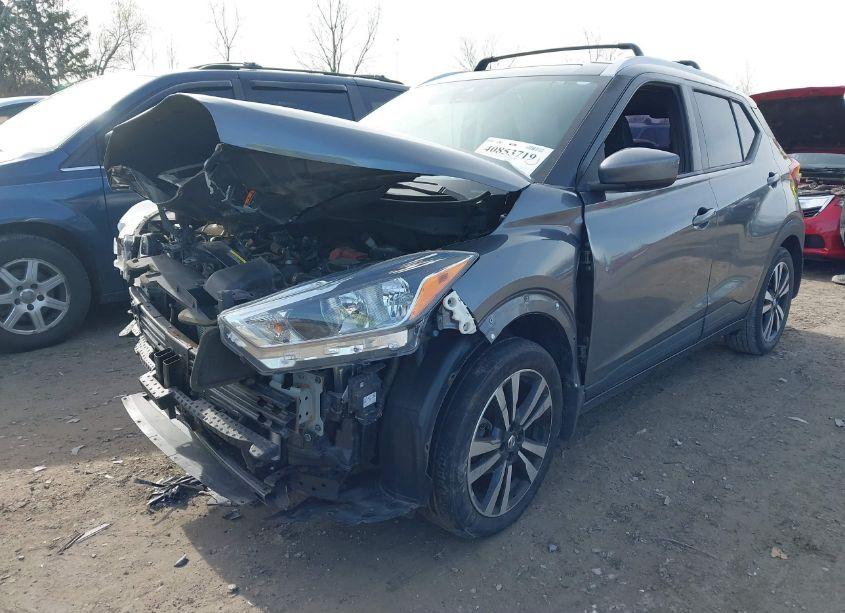 Photo 2 of 2020 Nissan Kicks SV XTRONIC CVT (VIN 3N1CP5CV9LL509687)