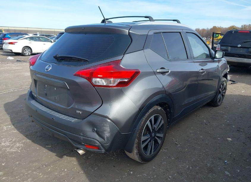 Photo 4 of 2020 Nissan Kicks SV XTRONIC CVT (VIN 3N1CP5CV9LL509687)
