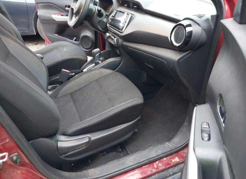 Photo 5 of 2020 Nissan Kicks SV XTRONIC CVT (VIN 3N1CP5CV9LL535934)